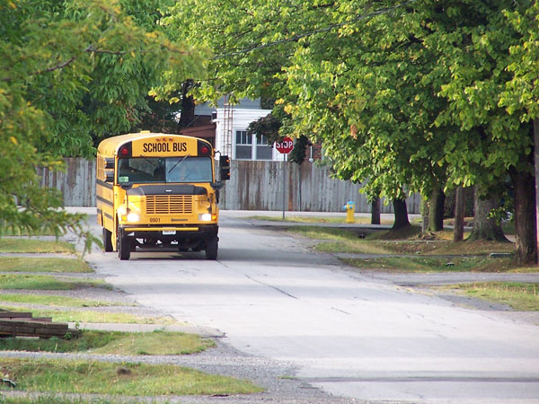 20070905 and 20070910 Andrew's First Day of School and Taking the Bus 11