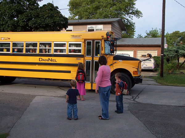 20070905 and 20070910 Andrew's First Day of School and Taking the Bus 13