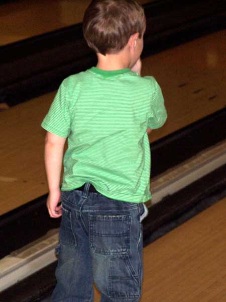 20060414 Bowling in Whitby 18