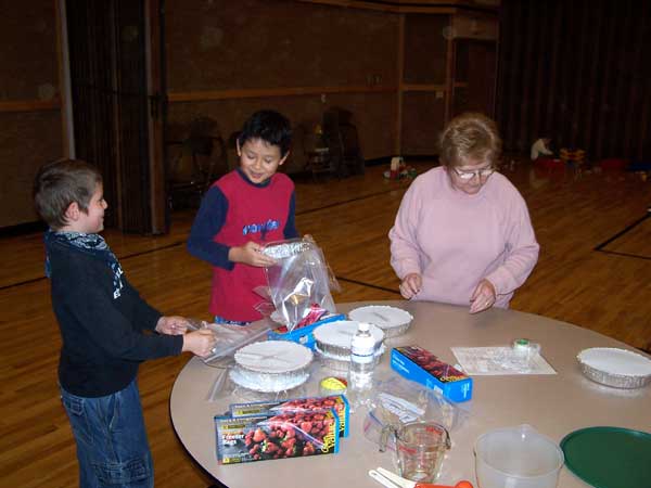 20061125 Apple Crisp Service Project 08